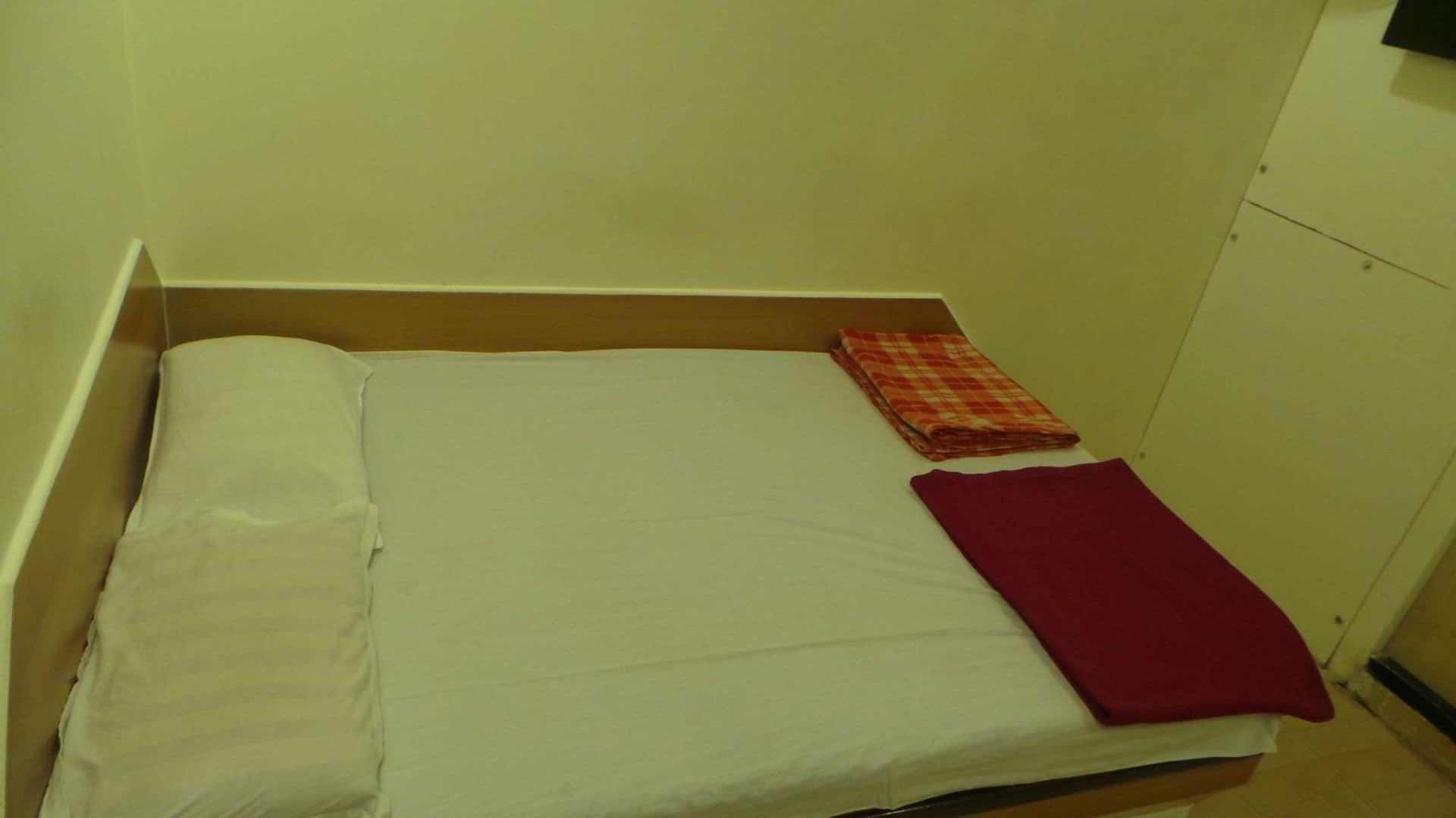Super Oyo Hotel Dreamland ムンバイ エクステリア 写真